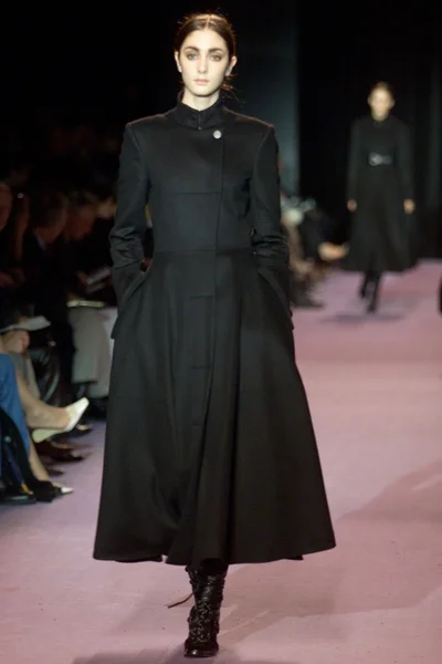 Look 32